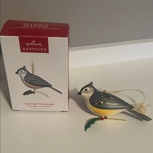 Hallmark Keepsake Tufted Titmouse Ornament - The Beauty of Birds
